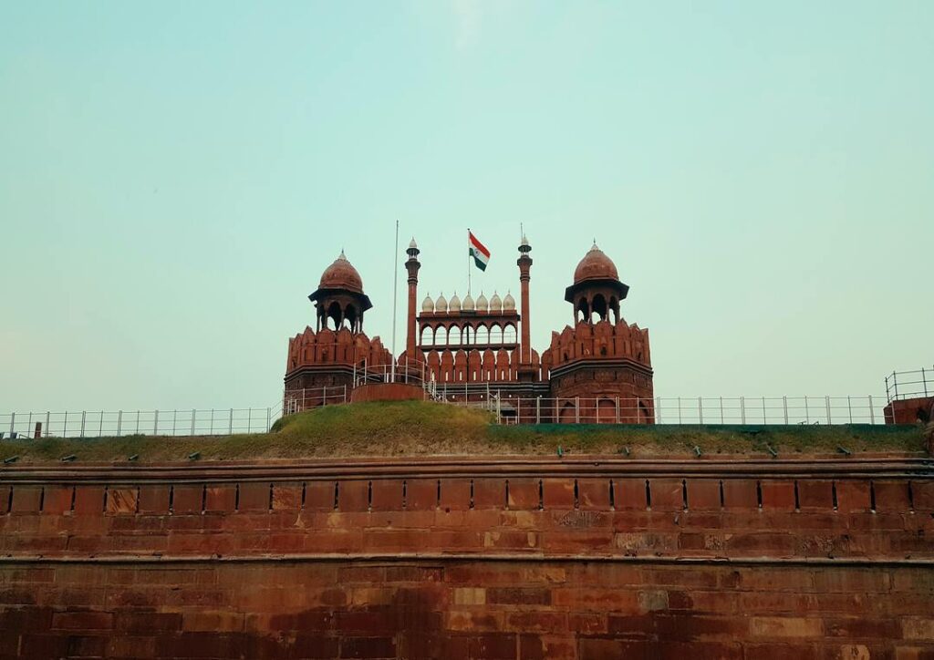 red fort - Best Places To Visit Near Delhi